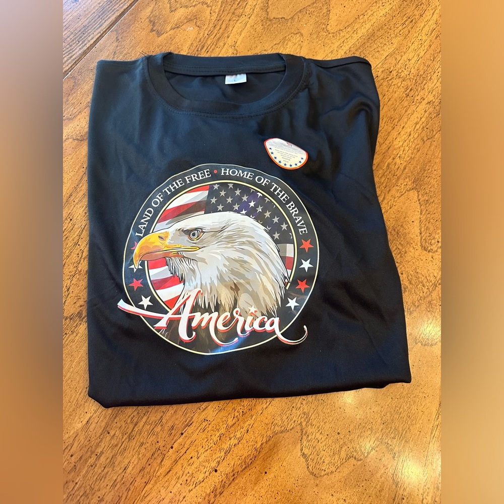 Patriotic tee shirt black size large with American Eagle & Home of the Brave
